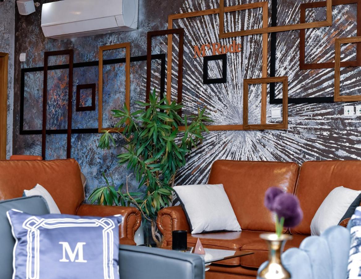 Hotel M'Rode Ломе Экстерьер фото