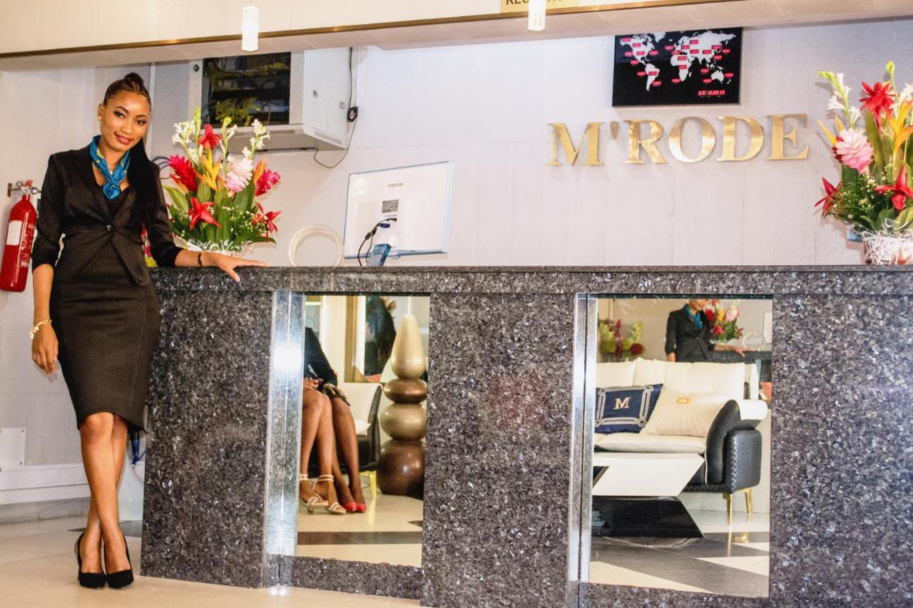 Hotel M'Rode Ломе Экстерьер фото